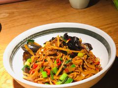 -沅江水·湖南家宴(南村万博长隆商圈店)