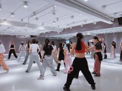 -ISHOW爱秀爵士舞蹈