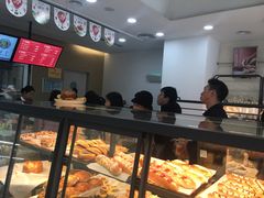 面包甜点陈列柜-仟吉KenGee(五里牌店)