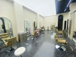 -Hair Co.一间沙龙