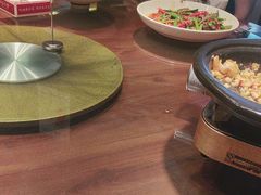 -川流不息·地道川菜·小龙虾(松东路店)