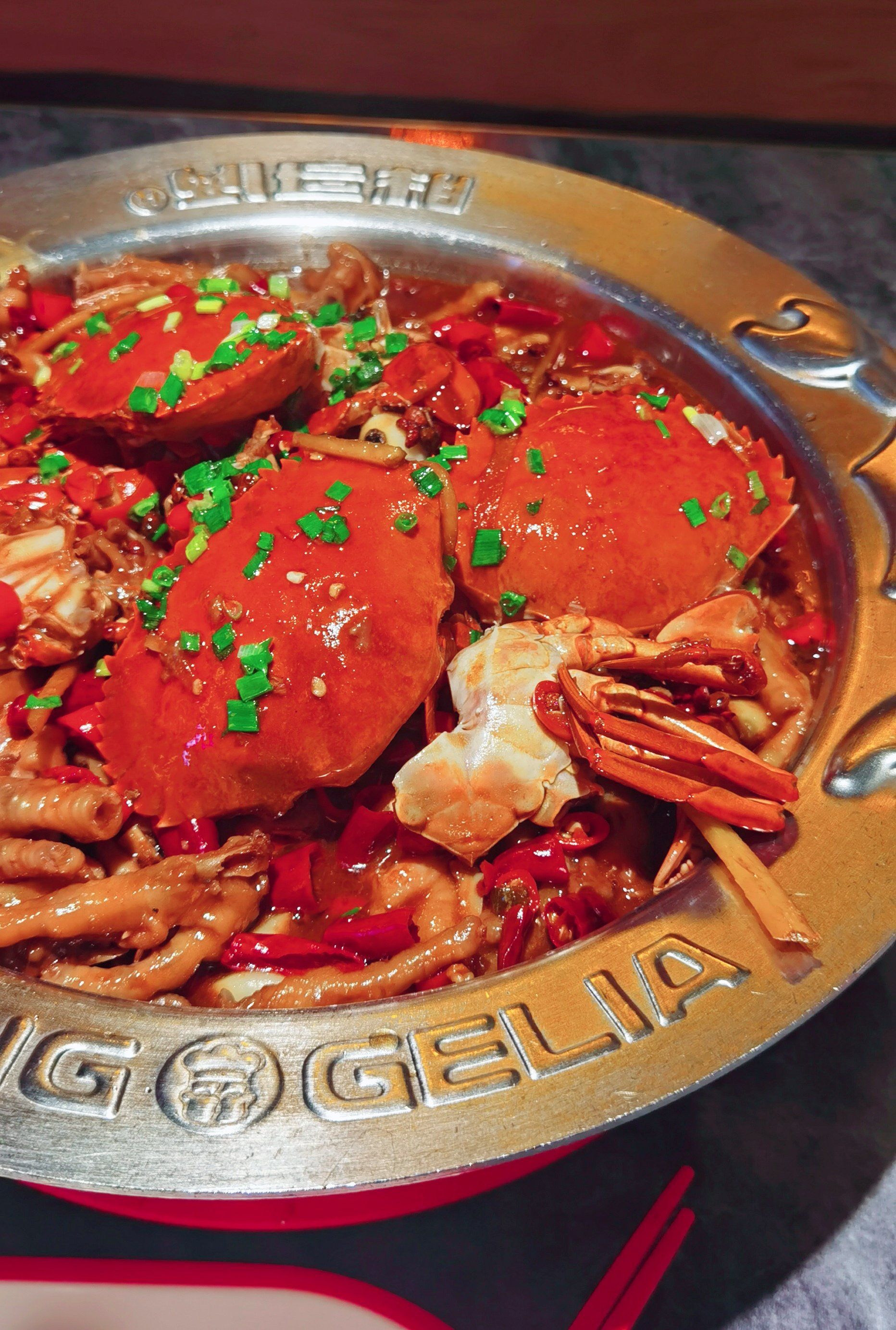 回头客超多#海鲜大排档

麻辣诱惑
螃蟹 鸡爪
蟹肉q弹
鸡爪