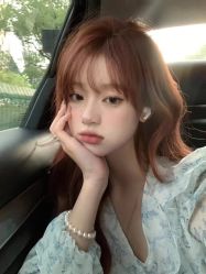 -镁连社·美联社