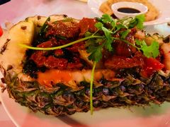 菠萝船-Lanterns Vietnamese Restaurant