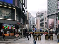 -八一路好吃街(雨田商务大厦店)