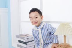-小熊维尼高端儿童摄影(罗湖区总店)