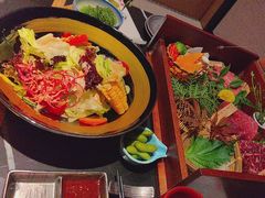 -山川小町·极番烧肉(新地假日广场店)