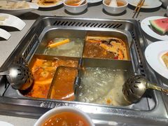 -海底捞火锅(宝龙广场夜宵主题店)