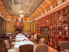 -波特曼西餐厅(中央大街店)