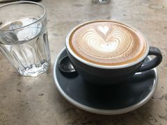 茶拿铁-RAC BAR(安福路店)