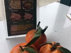 -憨铁匠老火锅(龙岗万科里店)