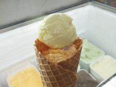 甜筒雪糕双球-成裕雪糕店(士多店)