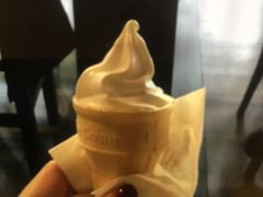 -Geneva日内瓦餐厅(西郊宝成花苑店)