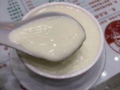 -义顺牛奶公司(新马路老店)