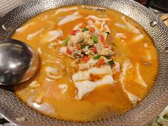 唐猫酸汤锅子鱼-唐猫庭院·千年陕菜(赛格国际购物中心店)