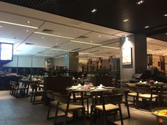 -南国会酒家(岗顶1站广场店)