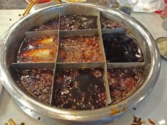 -朱氏胖子烂火锅(洪崖洞店)