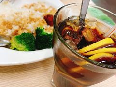 -佰搭果·广式茶餐厅(西华路店)