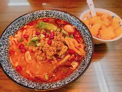 -粉家柳州螺蛳粉(杨宅路店)