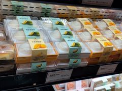 零售区-罗森尼娜(德思勤店)