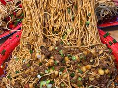 -犟一碗双椒鸡面(得意世界店)