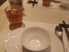 -港丽餐厅(高德置地店)