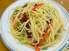 -鹤乡东北菜(崮山路店)