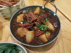 萝卜牛腩-美食小镇·观赏珍稀鸟类·长隆熊猫酒店