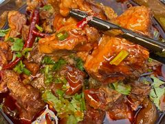 -大众跷脚牛肉馆·非遗传承单位(峨眉山店)