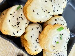 -香山胡记吴江路生煎(灵山路店)