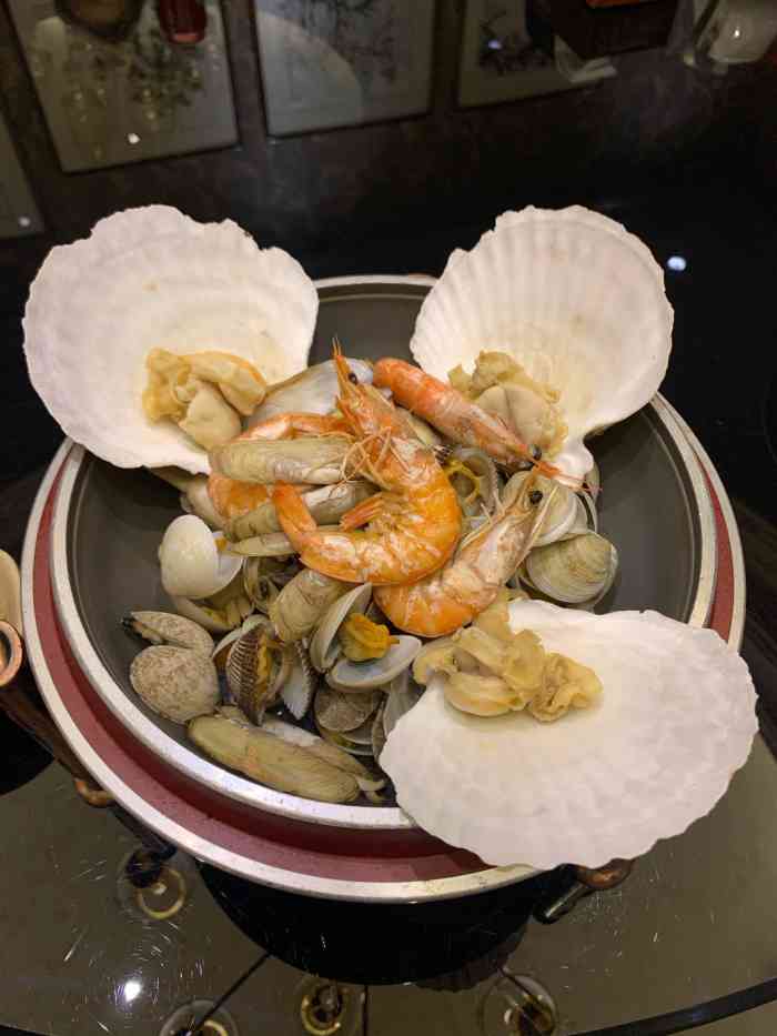 友鹏海鲜公馆(左江道店)-"高档服务好,菜品特色味道好,超值享受.