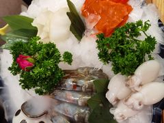 -左庭右院鲜牛肉火锅(浦江欢乐颂店)