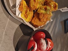 -W COLLECTIVE  DESSERT SHOP