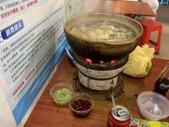 -威邵鸡煲(西华路总店)