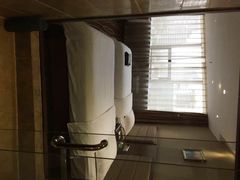 -怡华威斯达酒店(重庆医科大学附属儿童医院店)