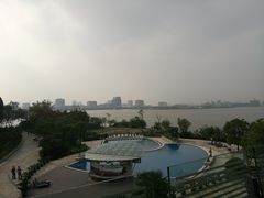 -上海滴水湖皇冠假日酒店