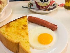 -香港新发烧腊茶餐厅(水围店)