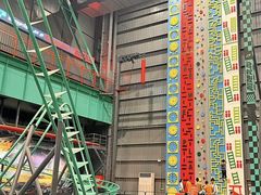 -极限PLAY运动娱乐新世界·团建派对潮玩休闲馆·室内蹦极高空游乐园