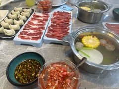 牛大骨大锅-牛天下·牛肉·海鲜·打边炉·融合菜