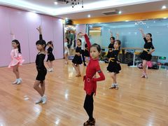 -港龙舞蹈·成人少儿舞蹈培训(深圳湾校区)