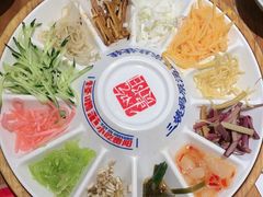 -怪噜范·老贵阳街头名小吃(鸿通城店)