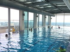 -上海浦东康桥绿地假日酒店