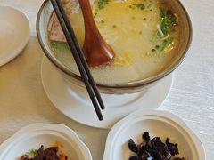 过桥米线-锦腾轩滇味餐厅