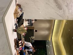 -星巴克臻选(深圳龙华红山天虹店)