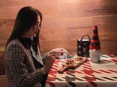 -Line 咖啡(石厦花园店)