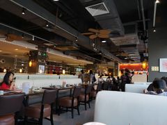 大堂-大头虾越式风味餐厅(光明广场店)
