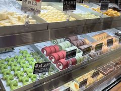 面包甜点陈列柜-陶源劵村(苏宁广场店)