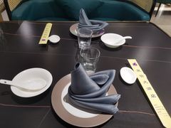 -皇宫大酒店