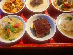 -蓝田九大碗民俗食府(蓝田店)