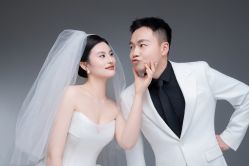 -雪中彩影婚纱摄影·品控旗舰店